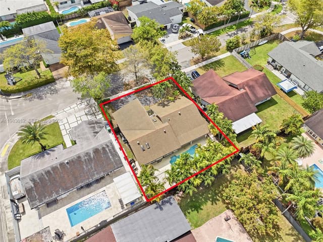 12715 SW 96th Ter, Miami FL 33186 - Miami, FL - Photo 5