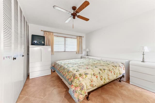 2915 Crosley Drive W Unit B, West Palm Beach FL 33415 - West Palm Beach, FL - Photo 7