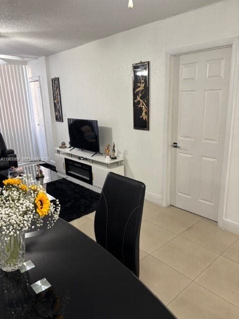 1750 W 56 st # 112, Hialeah FL 33012 - Hialeah, FL - Photo 2