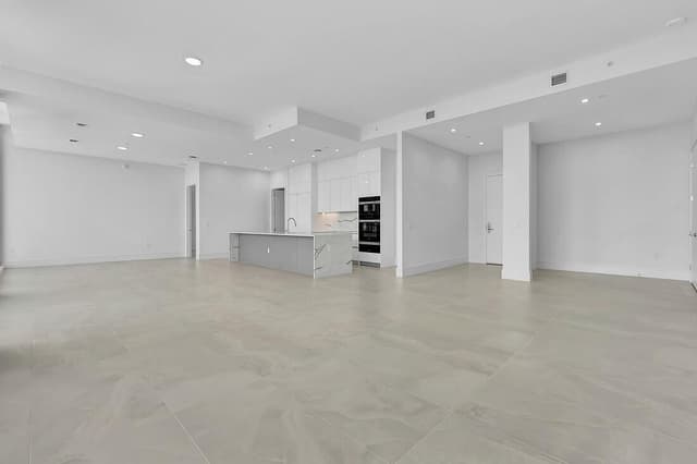 220 Lake Shore Drive # 2411, Lake Park FL 33403 - Lake Park, FL - Photo 4