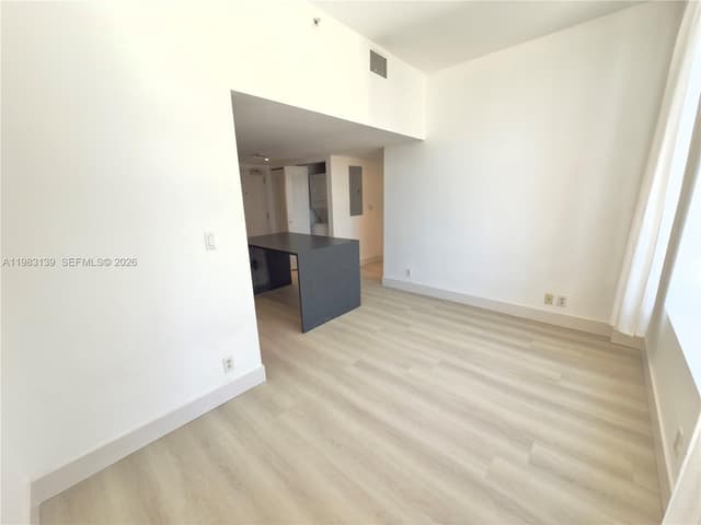 111 E Flagler St # 805, Miami FL 33131 - Miami, FL - Photo 6