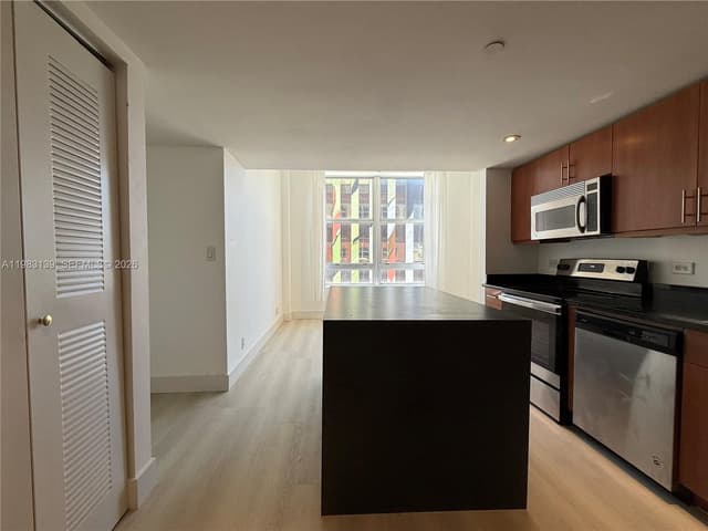 111 E Flagler St # 805, Miami FL 33131 - Miami, FL - Photo 7