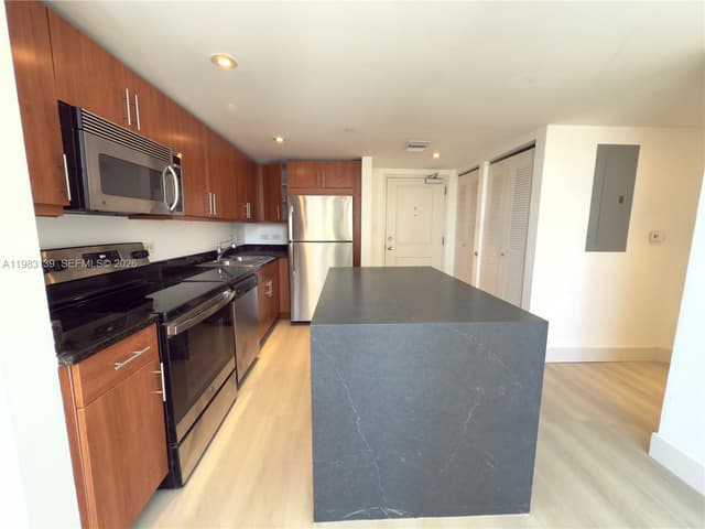 111 E Flagler St # 805, Miami FL 33131 - Miami, FL - Photo 4