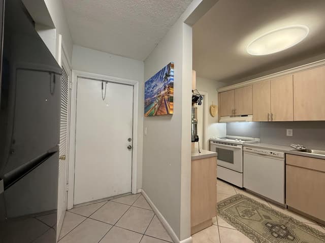 1040 SE 4th Avenue # 331, Deerfield Beach FL 33441 - Deerfield Beach, FL - Photo 6