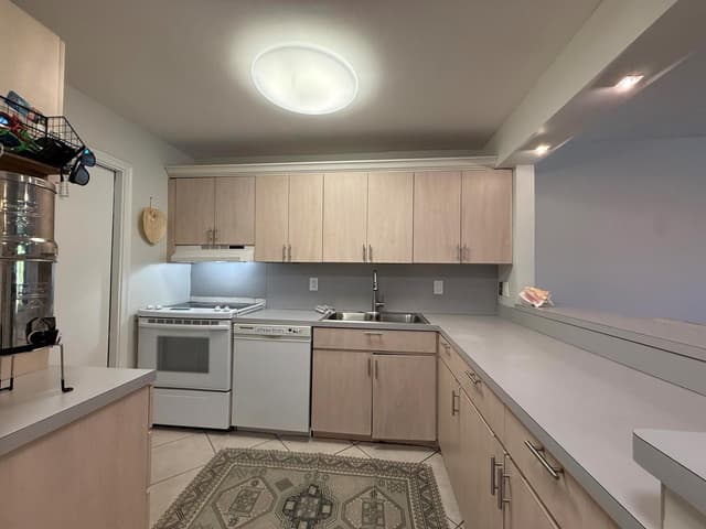 1040 SE 4th Avenue # 331, Deerfield Beach FL 33441 - Deerfield Beach, FL - Photo 5