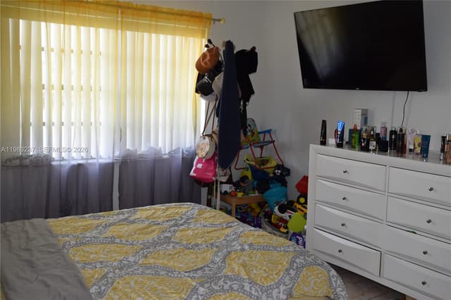 1335 W 68th St # 106, Hialeah FL 33014 - Hialeah, FL - Photo 3