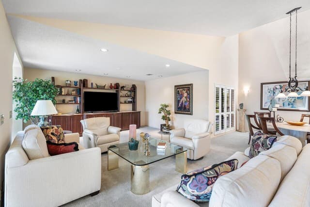69 Eastgate Drive Unit D, Boynton Beach FL 33436 - Boynton Beach, FL - Photo 2