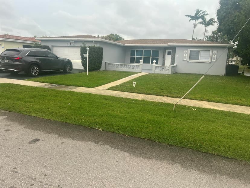 4680 NW 39th Street, Lauderdale Lakes FL 33319