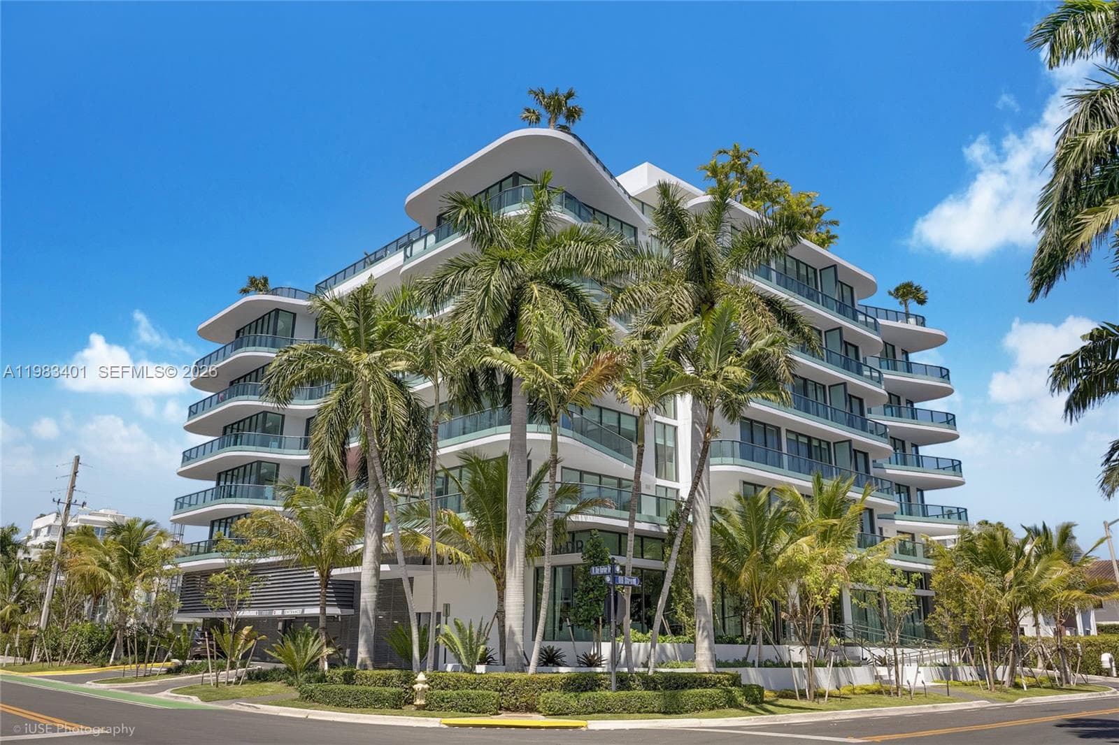 9901 W Bay Harbor Drive # 506, Miami FL 33154