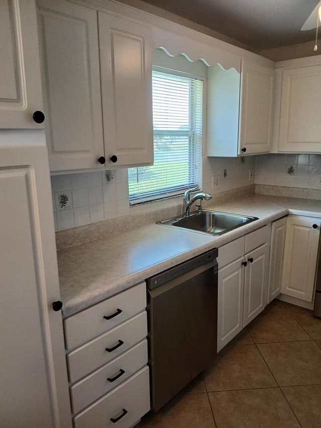 92 Seville Drive, Delray Beach FL 33446 - Delray Beach, FL - Photo 5