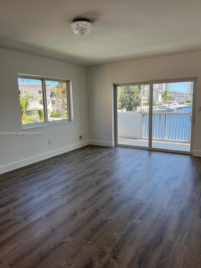 462 Golden Isles Dr # 202, Hallandale Beach FL 33009 - Hallandale Beach, FL - Photo 7
