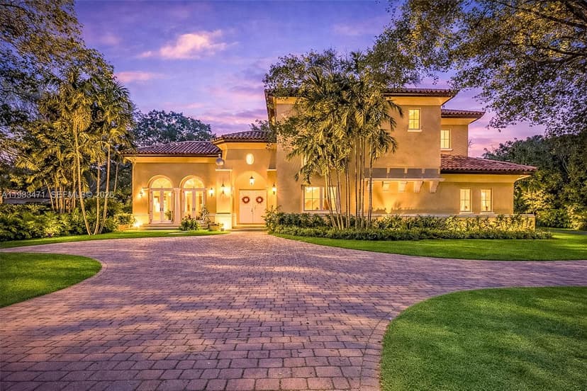 6075 SW 85th Ave, Miami FL 33143