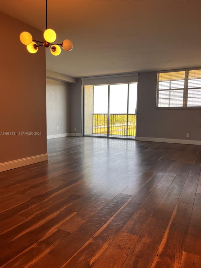 3100 W Rolling Hills Cir # 403, Davie FL 33328 - Davie, FL - Photo 7