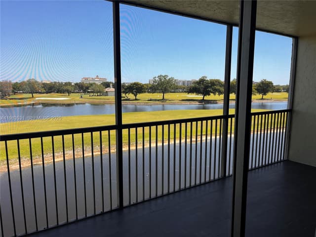 3100 W Rolling Hills Cir # 403, Davie FL 33328 - Davie, FL - Photo 3