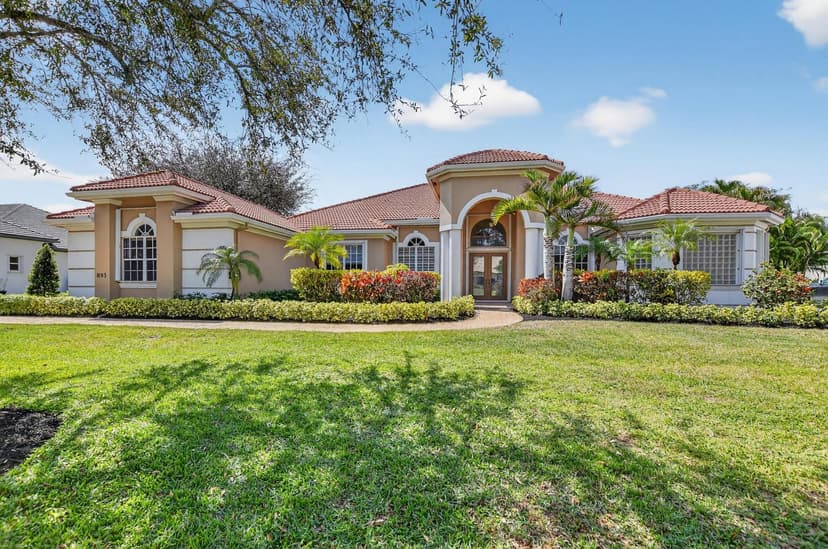 893 Forest Glen Lane, Wellington FL 33414