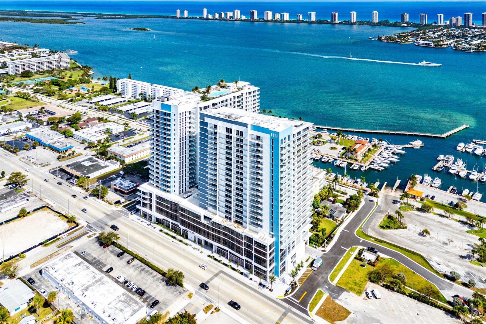 220 Lake Shore Drive # 1613, Lake Park FL 33403 - Lake Park, FL - Photo 1