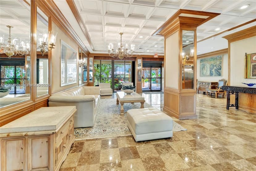 11111 Biscayne Blvd # 8F, Miami FL 33181