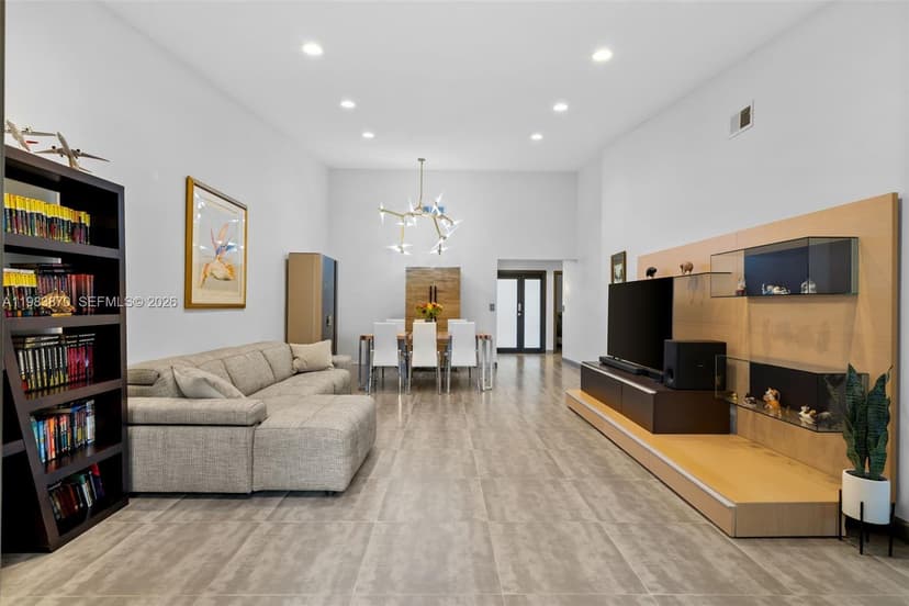 21244 Harbor Way # 21, Aventura FL 33180