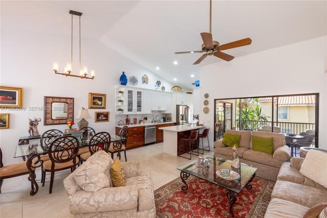 3212 Arbor Ln # 2407, Hollywood FL 33021 - Hollywood, FL - Photo 7