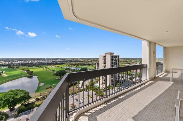 2400 Presidential Way # 2004, West Palm Beach FL 33401 - West Palm Beach, FL - Photo 3