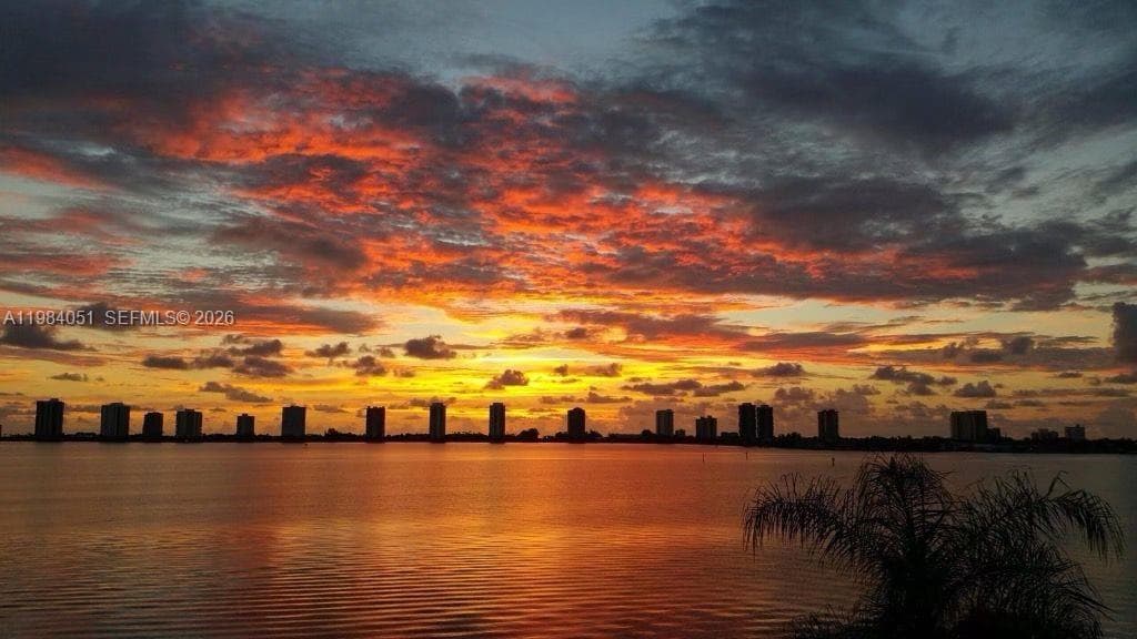 801 Lake Shore Dr # 403, Lake Park FL 33403