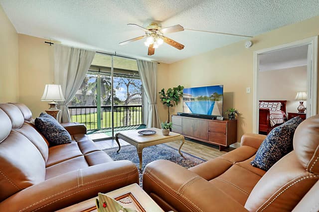 2541 Aragon Boulevard # 202, Sunrise FL 33322 - Sunrise, FL - Photo 4