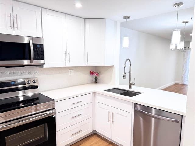 8846 W Mcnab Rd # 106, Tamarac FL 33321 - Tamarac, FL - Photo 2