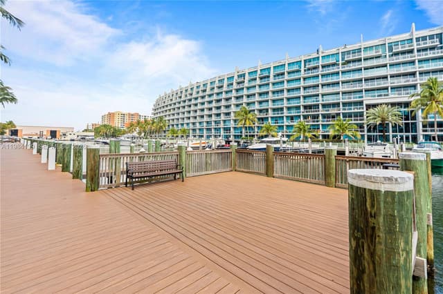 3001 NE 185th St # 716, Aventura FL 33180 - Aventura, FL - Photo 4