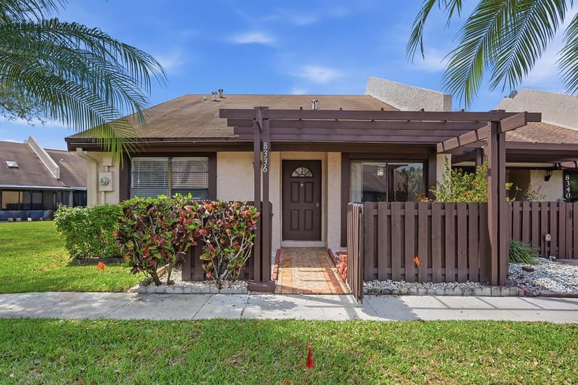 8336 NW 37th Place, Sunrise FL 33351