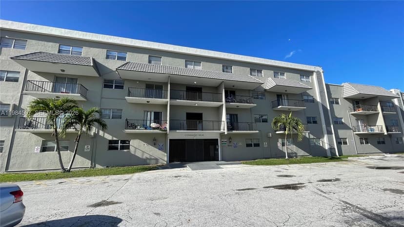 5100 SW 41st St # 226, Pembroke Park FL 33023