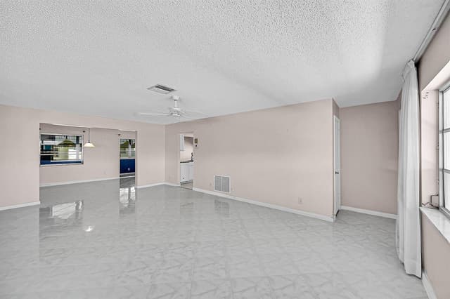 1515 SW 21st Street, Boynton Beach FL 33426 - Boynton Beach, FL - Photo 5