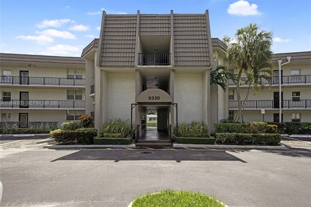 9330 Lime Bay Blvd # 209, Tamarac FL 33321 - Tamarac, FL - Photo 2