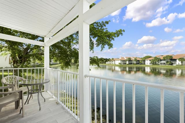 179 Cypress Point Drive # 179, Palm Beach Gardens FL 33418 - Palm Beach Gardens, FL - Photo 5