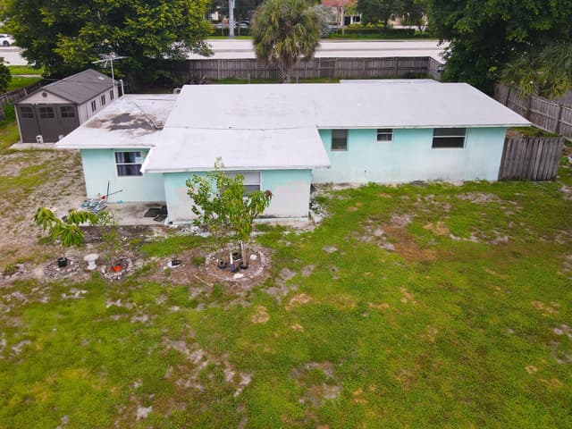 122 Springdale Road, FL 33467 - Photo 5