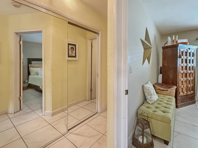 2607 NE 8th Avenue # 25, Wilton Manors FL 33334 - Wilton Manors, FL - Photo 6