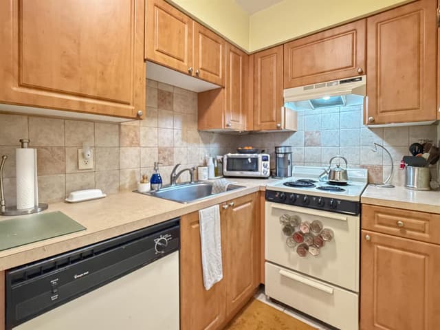 2607 NE 8th Avenue # 25, Wilton Manors FL 33334 - Wilton Manors, FL - Photo 3
