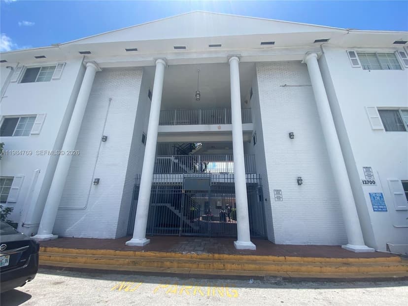 13700 NE 6th Ave # 104, North Miami FL 33161