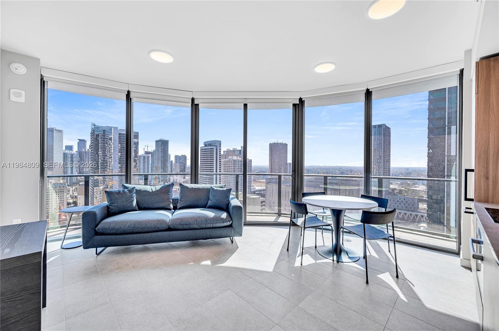 121 NE 5th St # 3005, Miami FL 33130 - Miami, FL - Photo 1