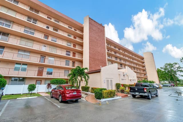 14575 Bonaire Boulevard # 402, Delray Beach FL 33446 - Delray Beach, FL - Photo 3