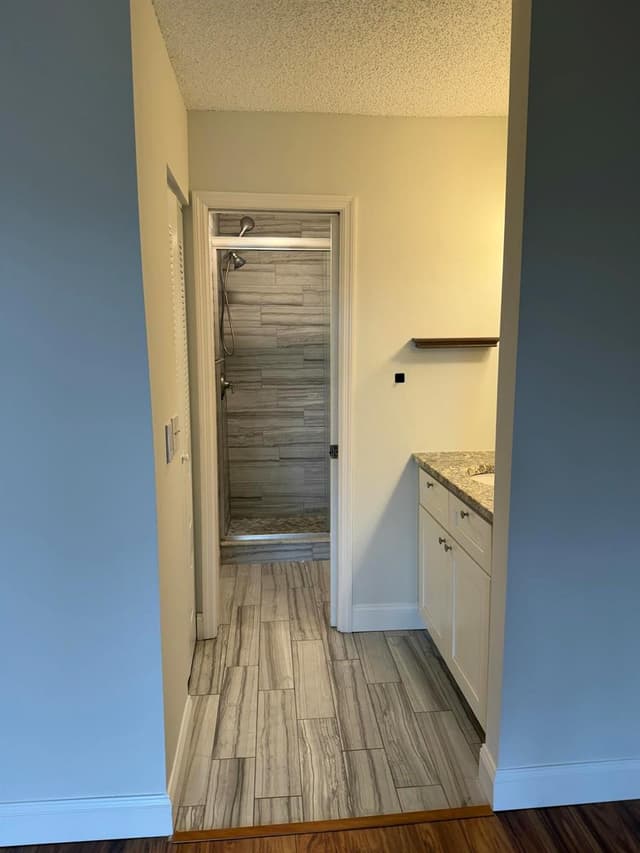 4715 Lucerne Lakes Boulevard E # 205, Lake Worth FL 33467 - Lake Worth, FL - Photo 5