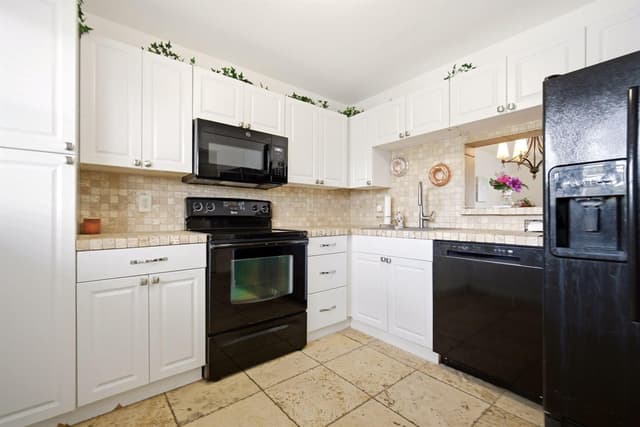 3593 Birdie Drive # 203, Lake Worth FL 33467 - Lake Worth, FL - Photo 5