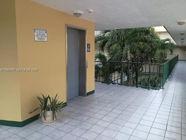 8321 NW 7th St # 307, Miami FL 33126 - Miami, FL - Photo 3