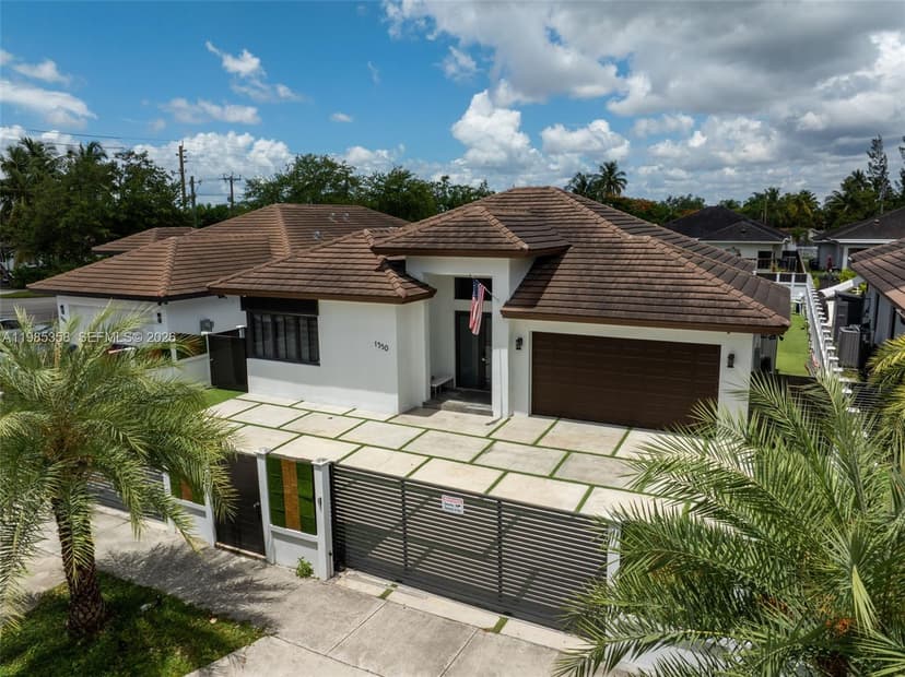 1550 SW 89th Ct, Miami FL 33174
