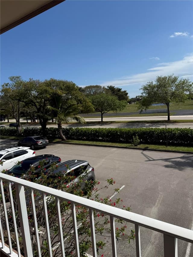 7605 W Atlantic Blvd # 207, Margate FL 33063 - Margate, FL - Photo 2
