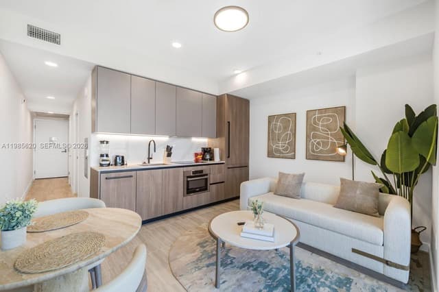 580 72nd St # 613, Miami Beach FL 33141 - Miami Beach, FL - Photo 7