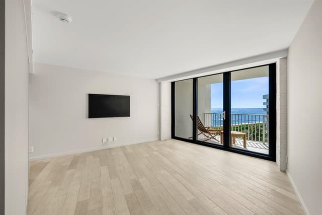 3360 S Ocean Boulevard # i, Palm Beach FL 33480 - Palm Beach, FL - Photo 5