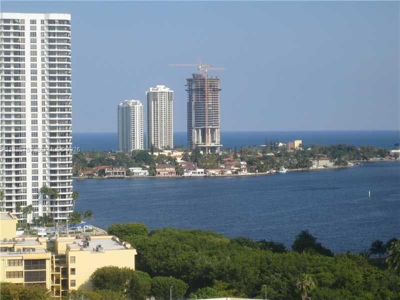 3300 NE 191st St # 1708, Aventura FL 33180
