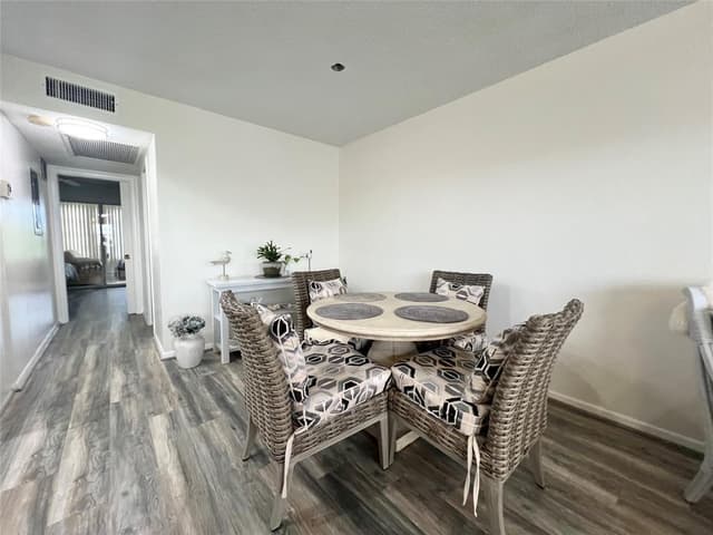 410 Grantham A # 410, Deerfield Beach FL 33442 - Deerfield Beach, FL - Photo 4