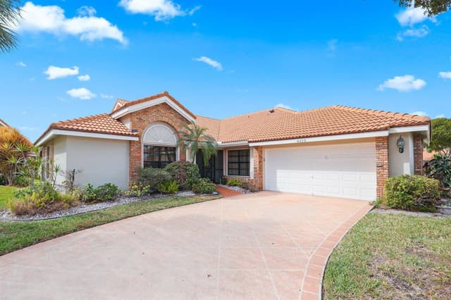 8423 Juddith Avenue, Boynton Beach FL 33472 - Boynton Beach, FL - Photo 2
