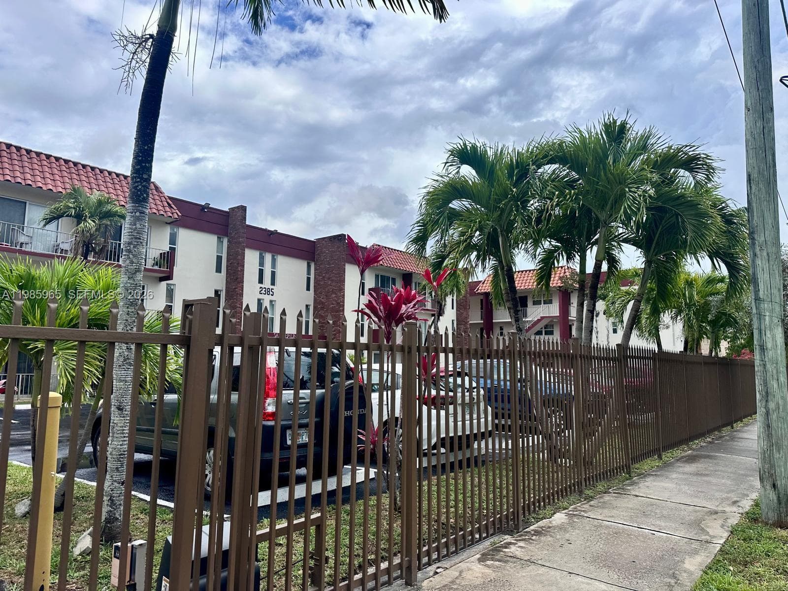 2385 NW 11th St # B16, Miami FL 33125 - Miami, FL - Photo 1